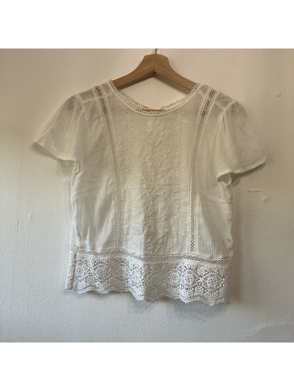 Dainty White Lace Embroidered Tie Back Top Cottage Romantic Peasant XSmall